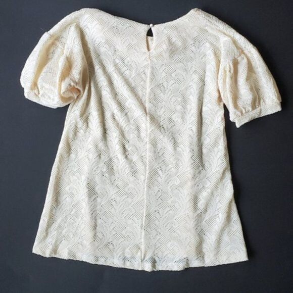 💍Yoco Cream Crochet Blouse - Picture 6 of 8